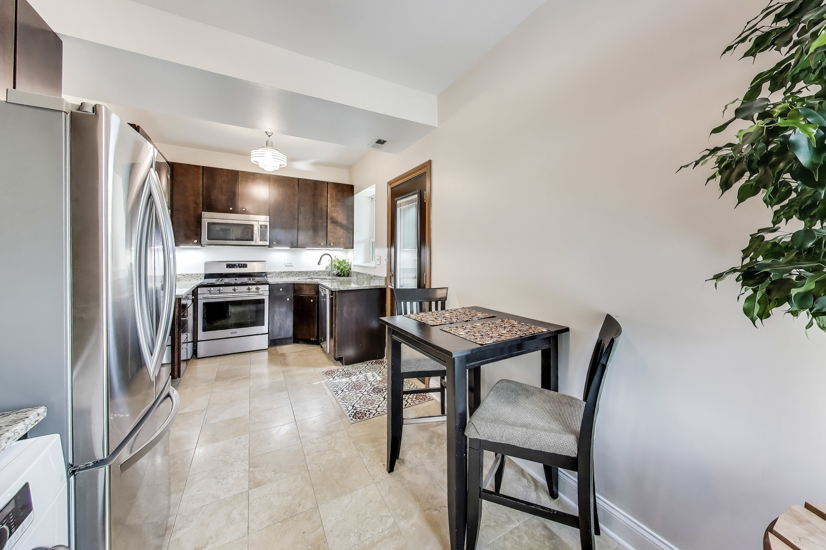 1459 W Leland Avenue #3, Chicago, IL 60640