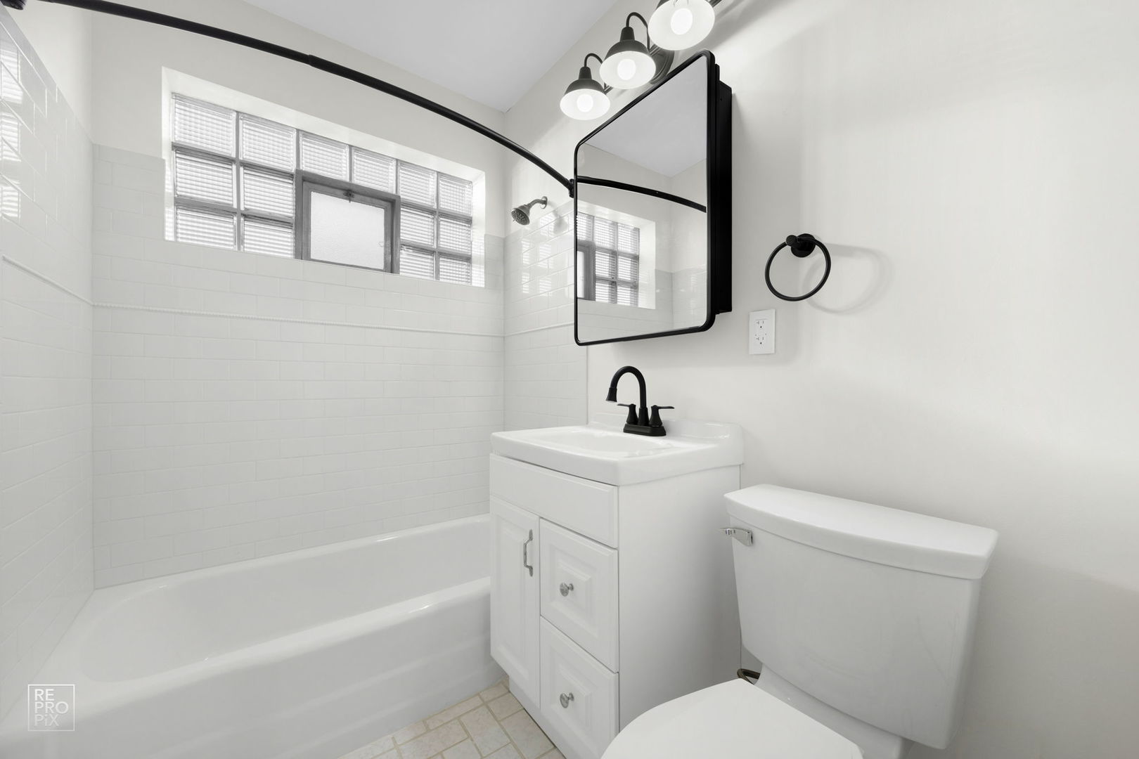7904 W Belmont Avenue #U2, Chicago, IL 60634