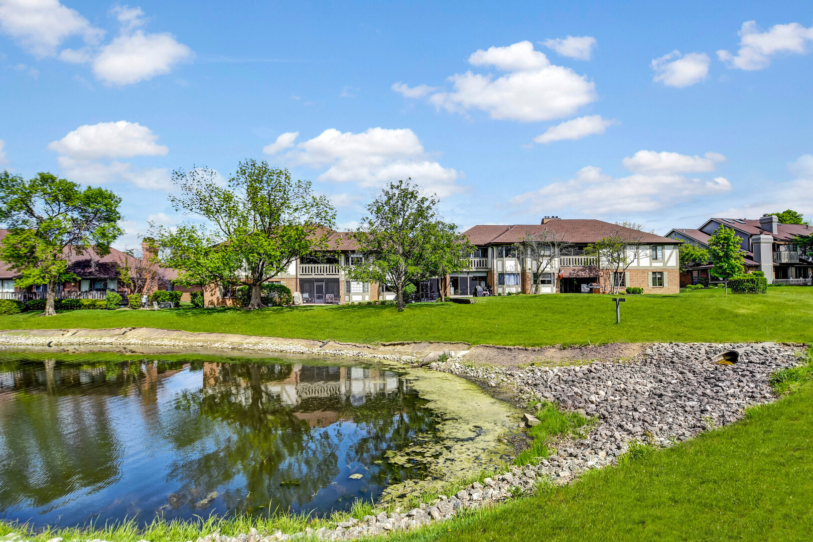 13228 S Westview Drive #2A, Palos Heights, IL 60463