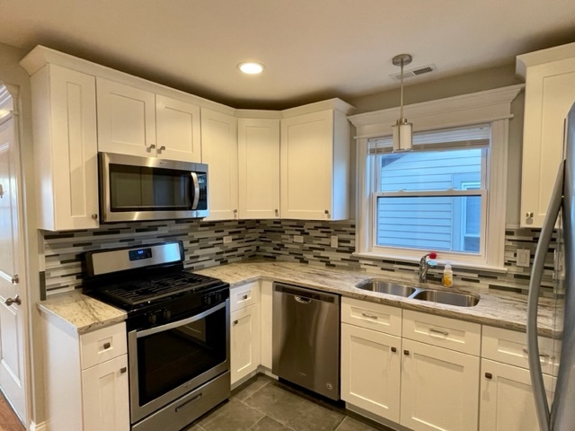 5839 N Marmora Avenue #2, Chicago, IL 60646