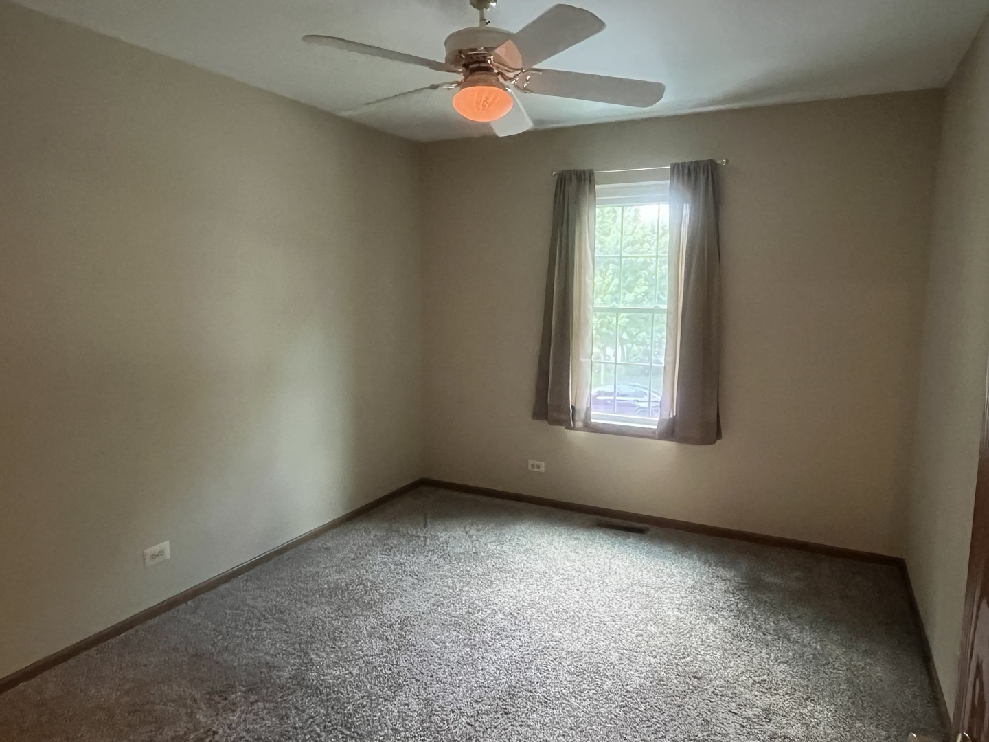 3456 Saint Barthelemy Lane, Aurora, IL 60504