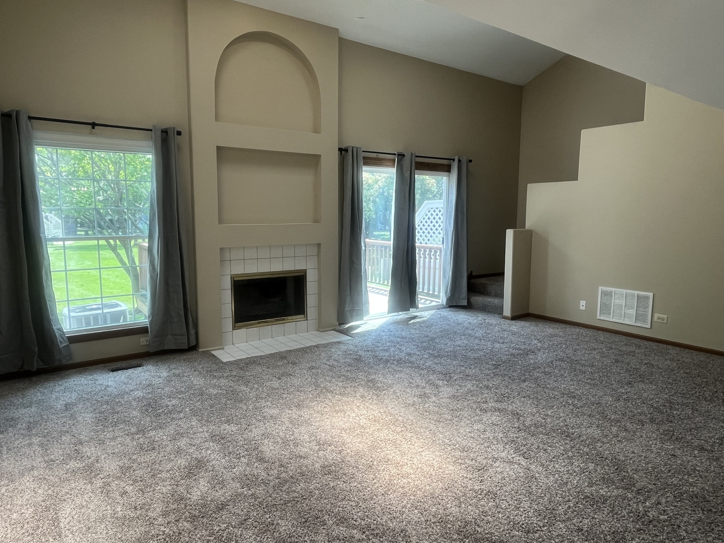 3456 Saint Barthelemy Lane, Aurora, IL 60504