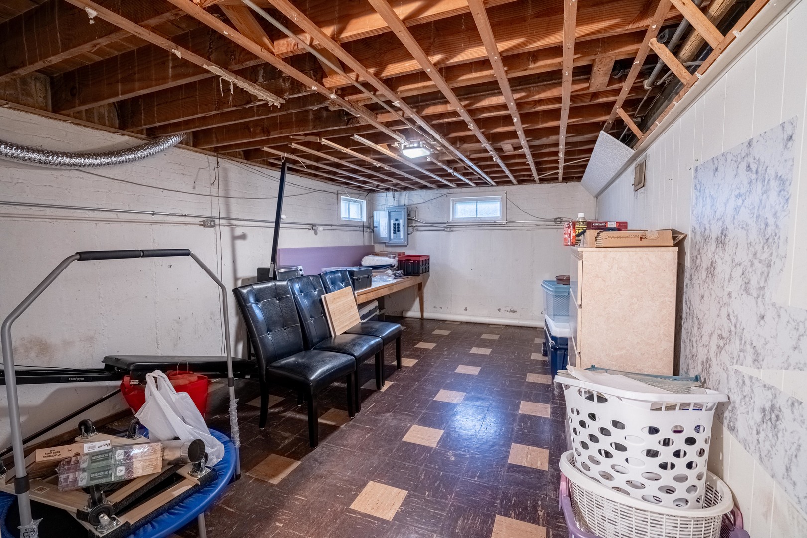 2843 Hawthorne Street, Franklin Park, IL 60131