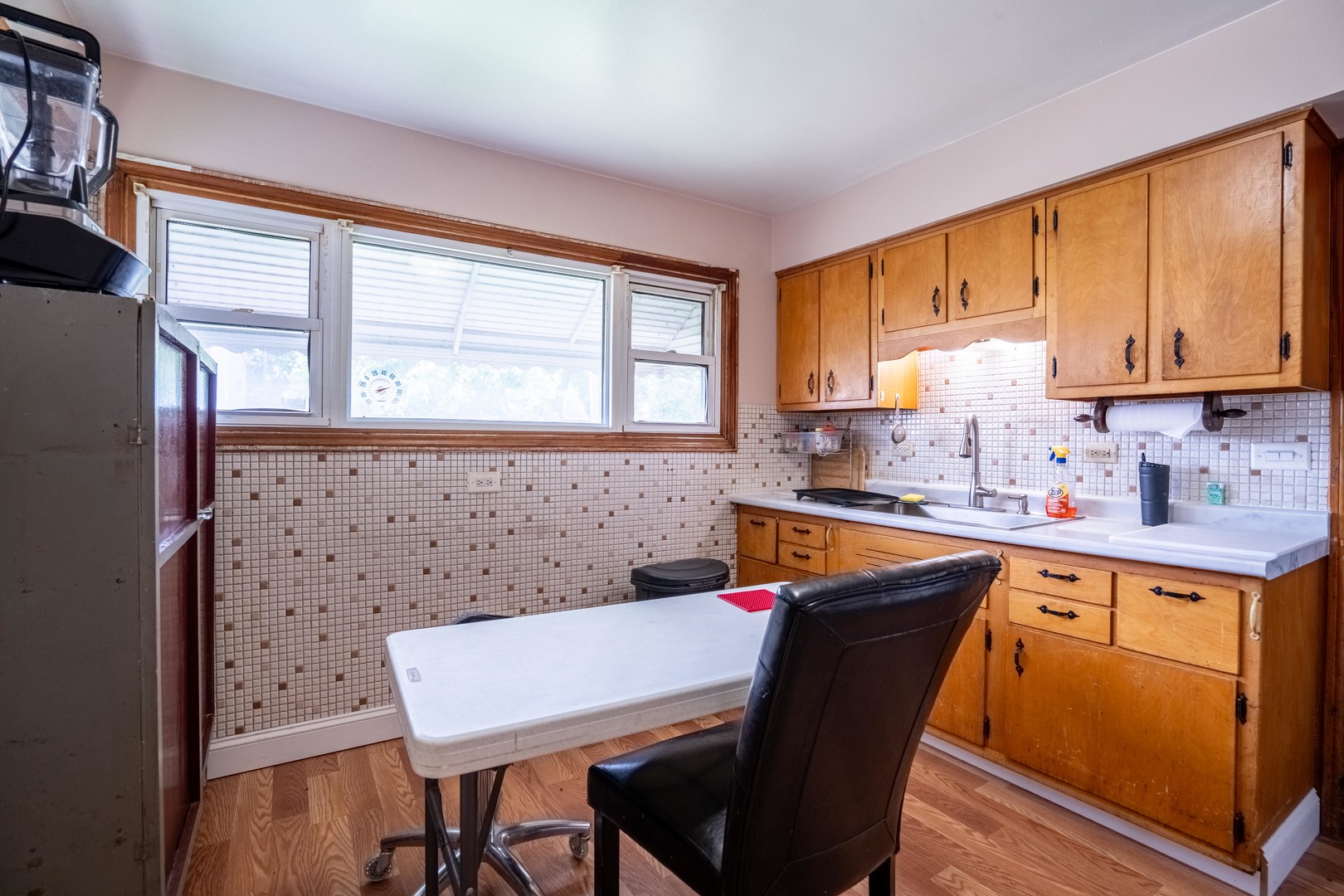 2843 Hawthorne Street, Franklin Park, IL 60131