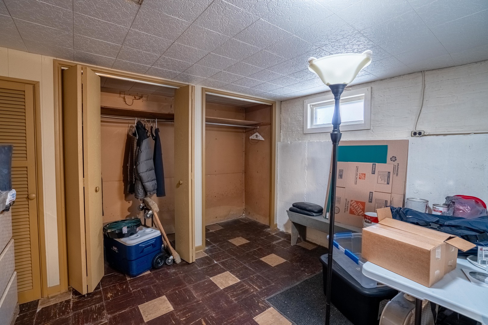 2843 Hawthorne Street, Franklin Park, IL 60131