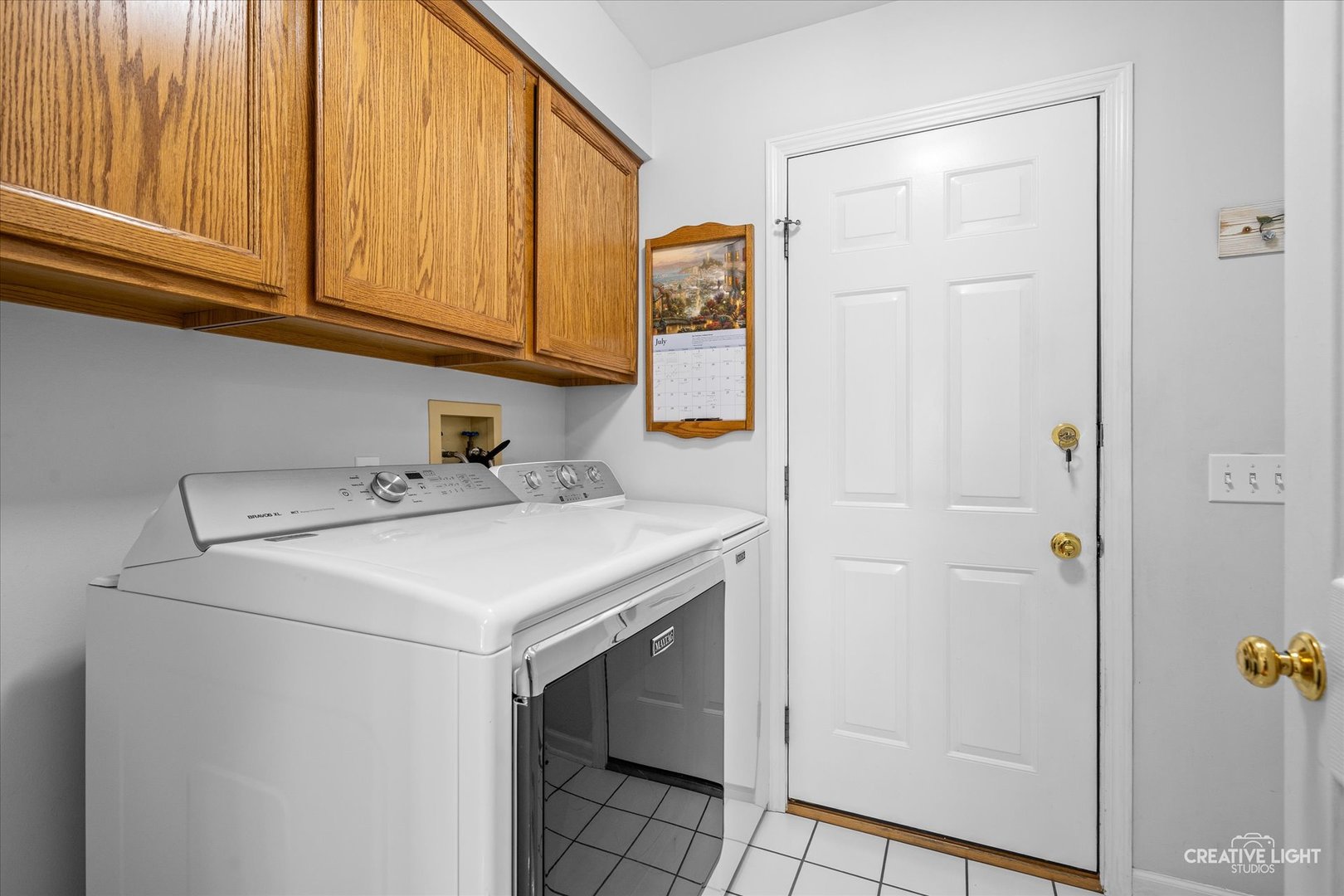 63 N Royal Oaks Drive, Bristol, IL 60512