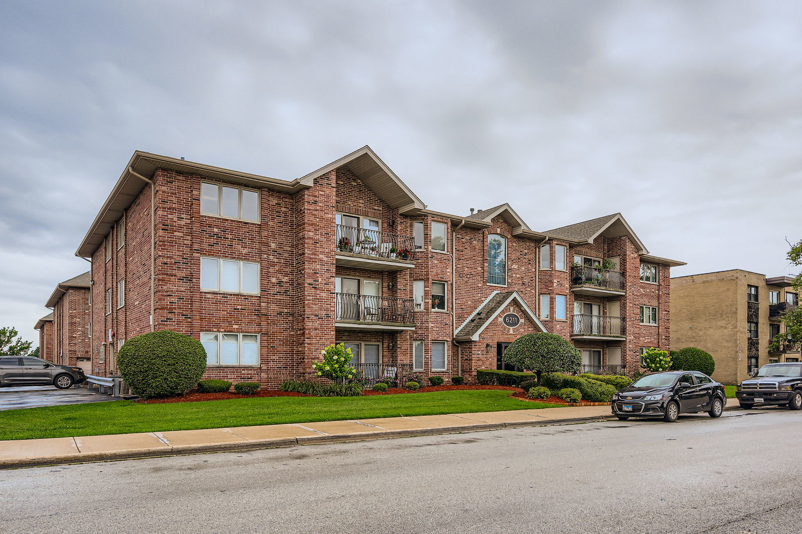 6211 W 94th Street #3SW, Oak Lawn, IL 60453