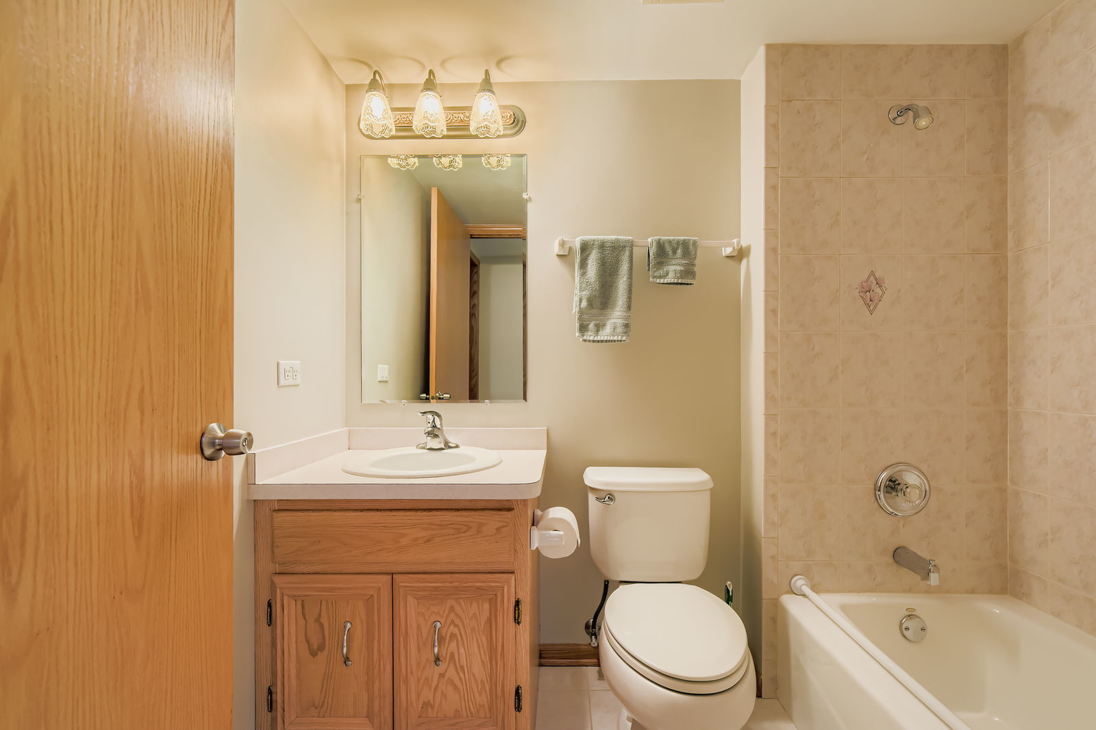 6211 W 94th Street #3SW, Oak Lawn, IL 60453