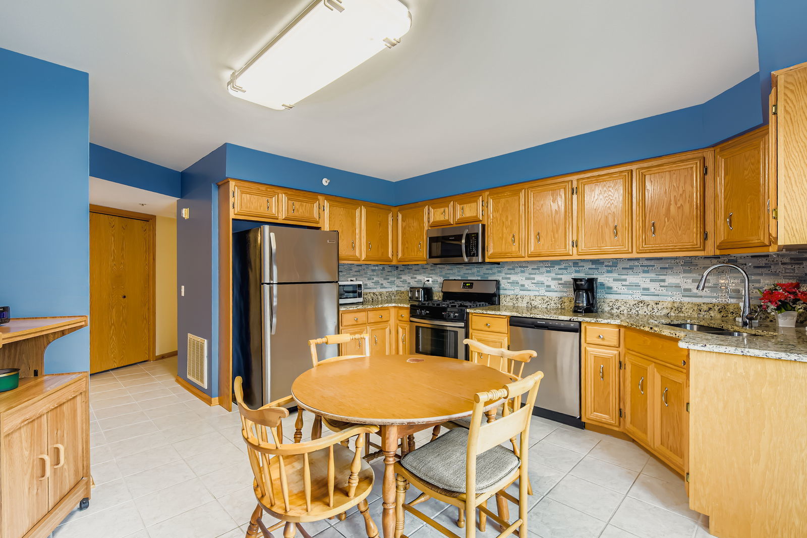 6211 W 94th Street #3SW, Oak Lawn, IL 60453