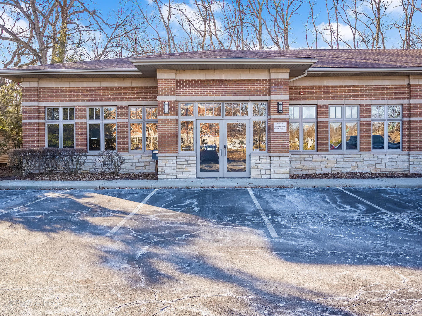 400 S Knoll Street #A, Wheaton, IL 60187