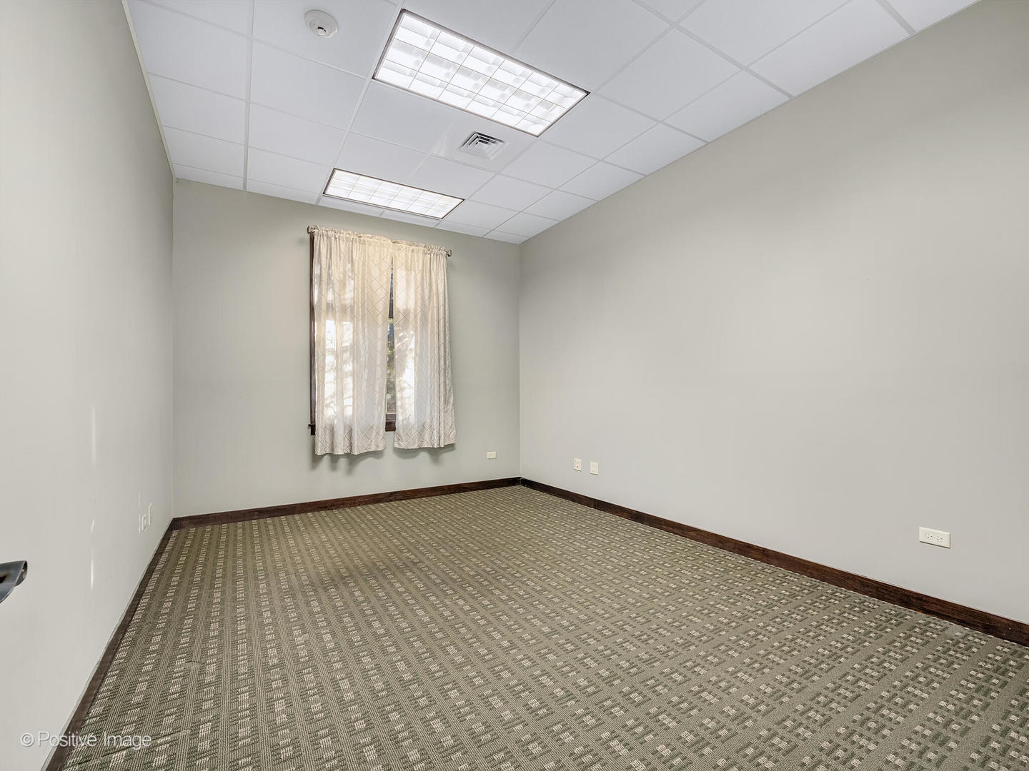 400 S Knoll Street #A, Wheaton, IL 60187