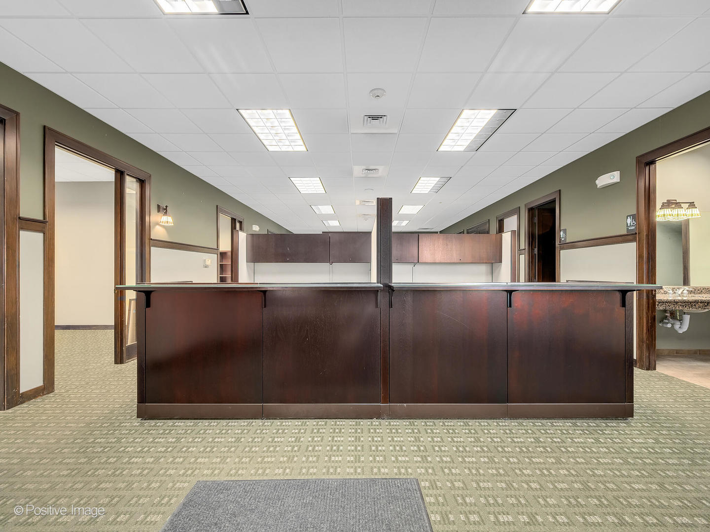 400 S Knoll Street #A, Wheaton, IL 60187