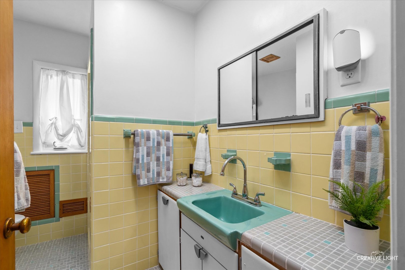 121 W 3rd Street, Sandwich, IL 60548