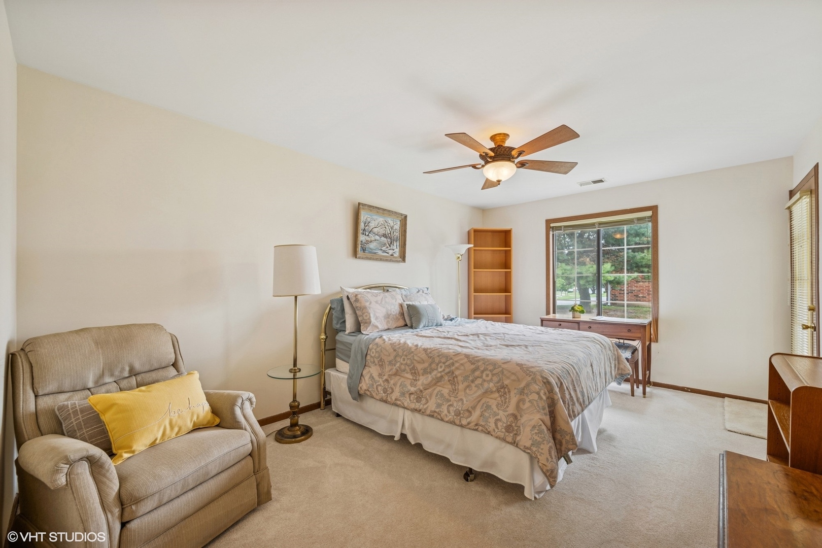 4141 N Pheasant Trail Court #1, Arlington Heights, IL 60004