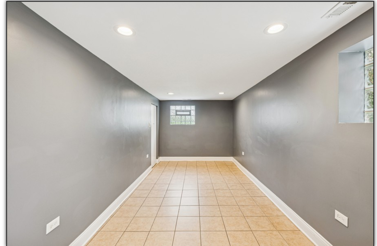7142 S Wolcott Avenue, Chicago, IL 60636