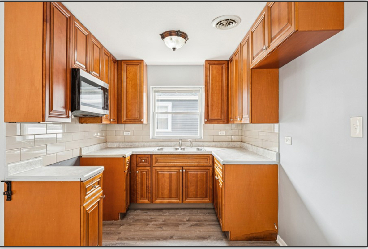7142 S Wolcott Avenue, Chicago, IL 60636