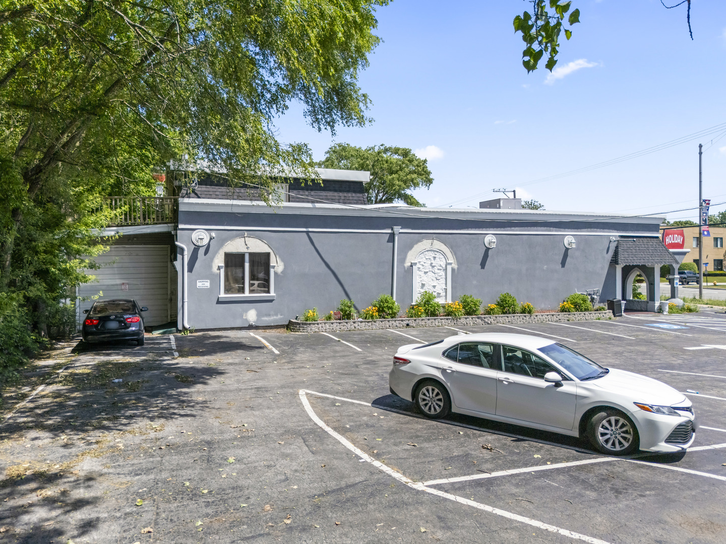 10140 S Roberts Road, Palos Hills, IL 60465