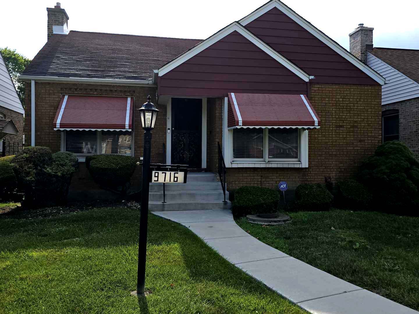 9716 S Union Avenue, Chicago, IL 60628