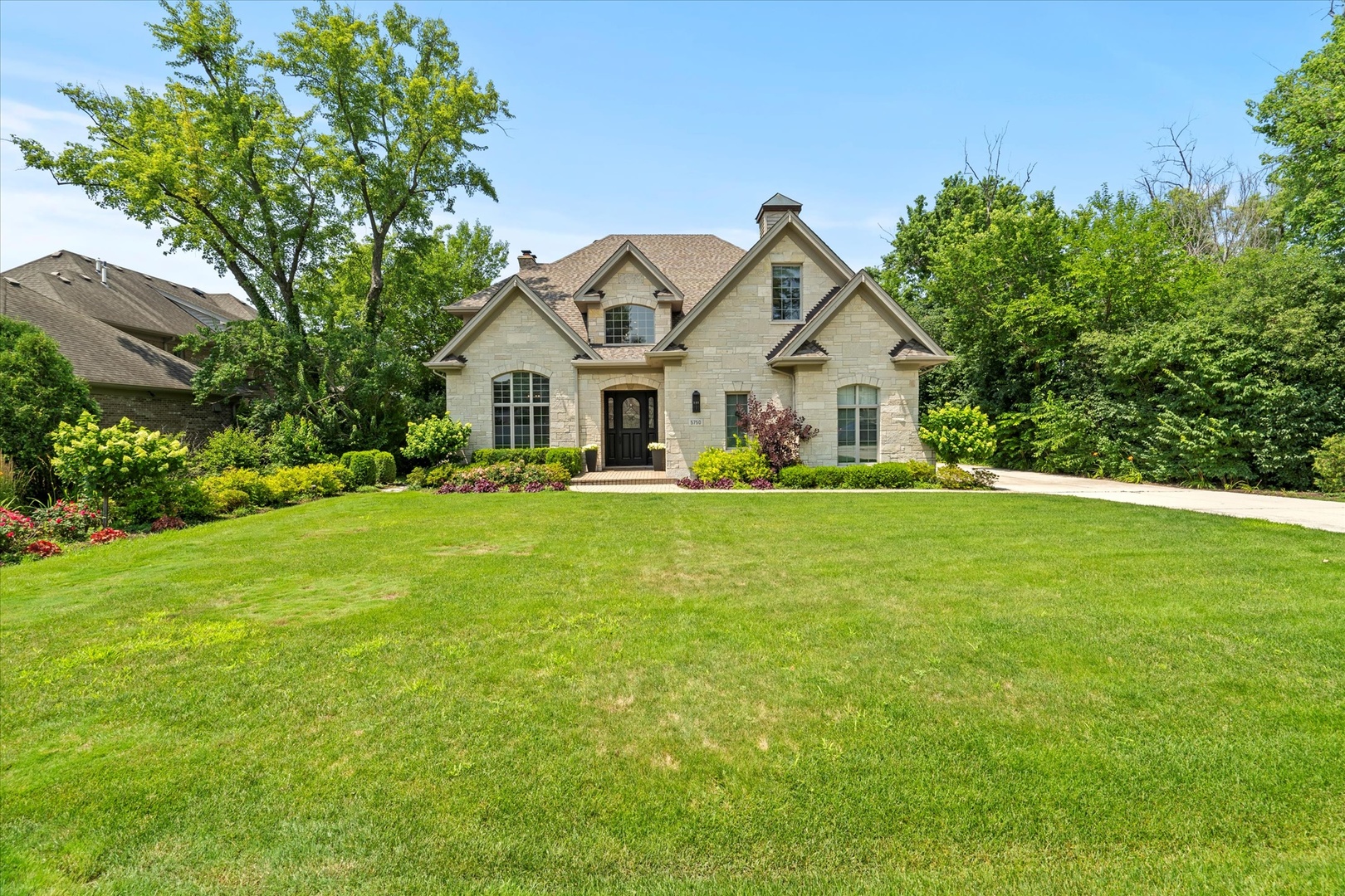 5750 S Thurlow Street, Hinsdale, IL 60521