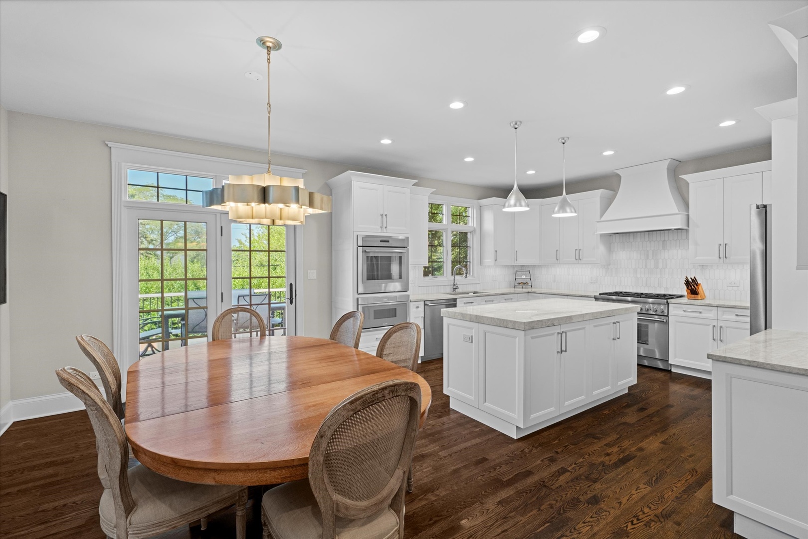 5750 S Thurlow Street, Hinsdale, IL 60521