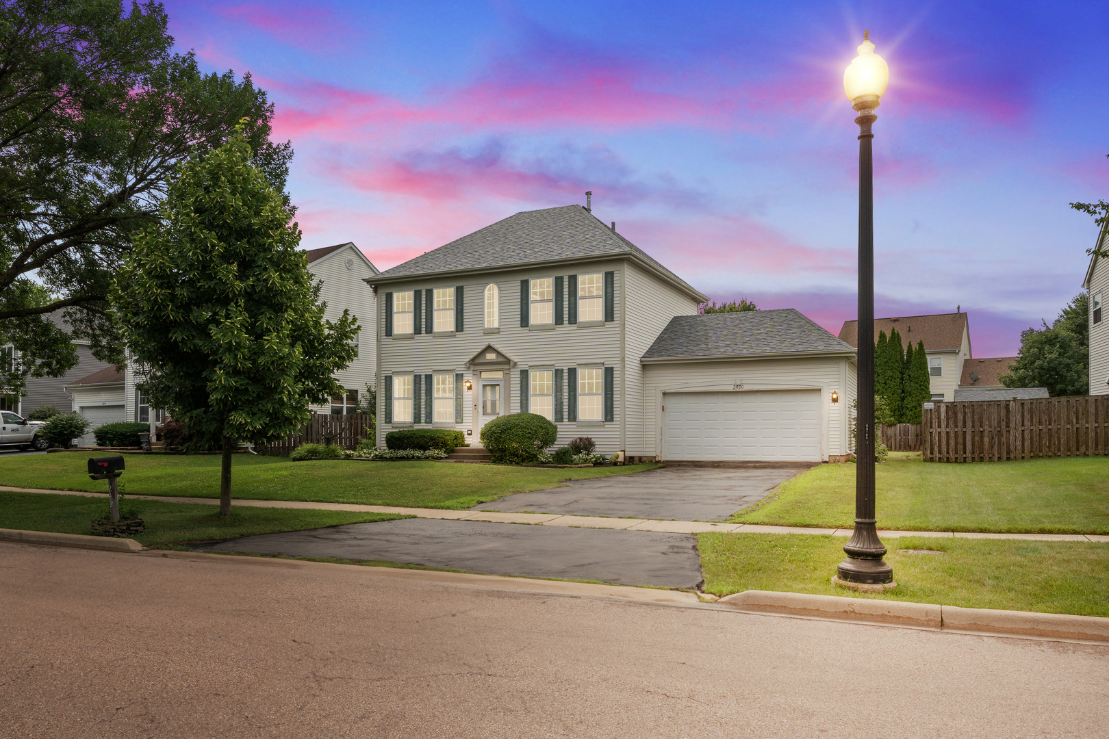 2420 Barnhart Street, West Chicago, IL 60185