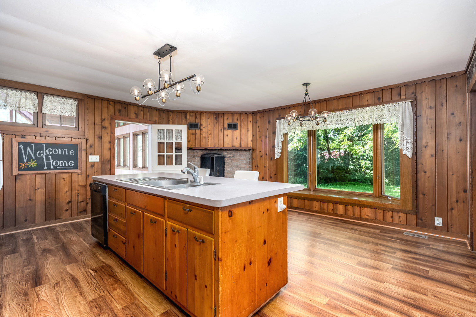 10386 B Fox River Drive, Newark, IL 60541