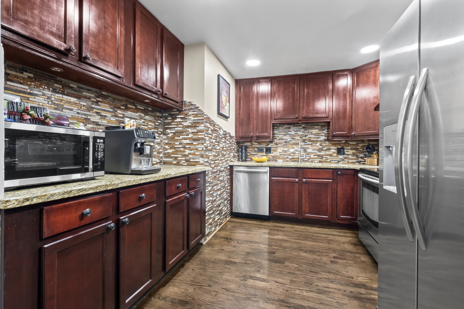 5450 Astor Lane #216, Rolling Meadows, IL 60008