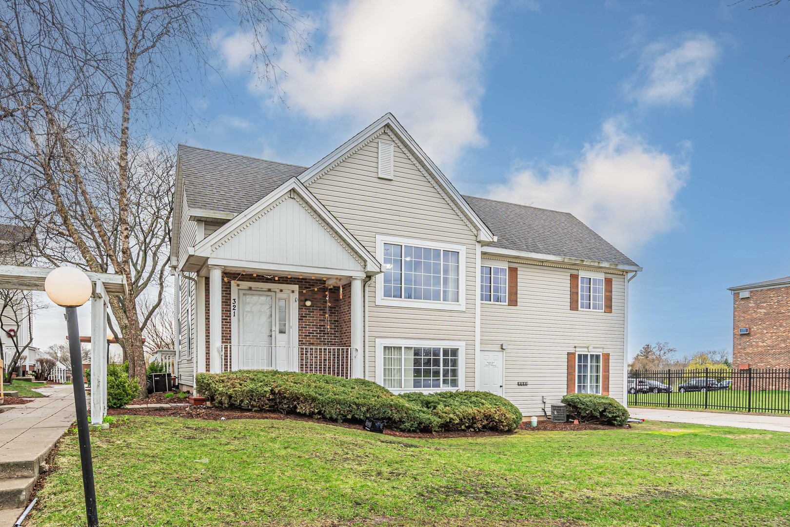321 Whispering Court, Bolingbrook, IL 60440