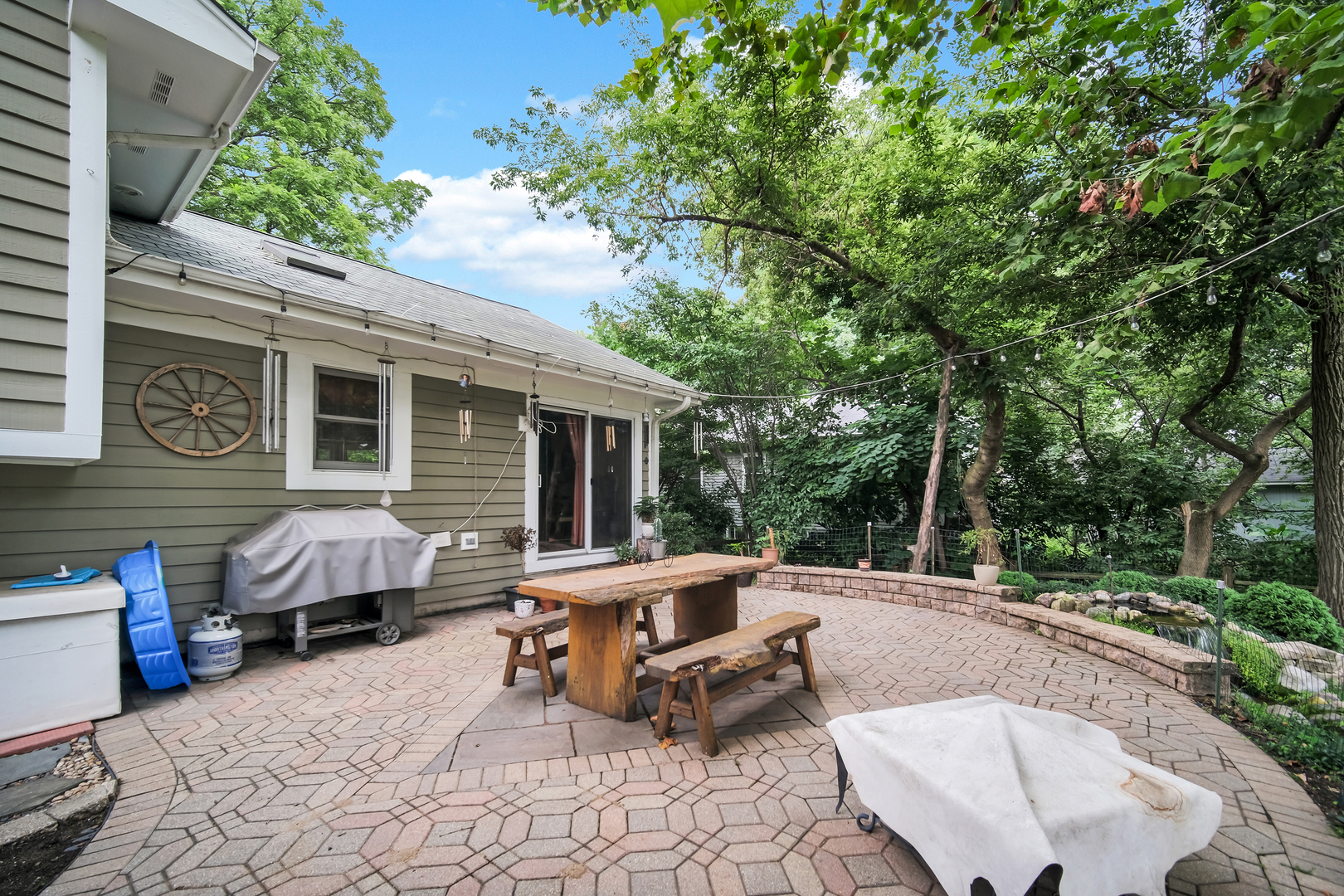 154 Easton Avenue, West Chicago, IL 60185