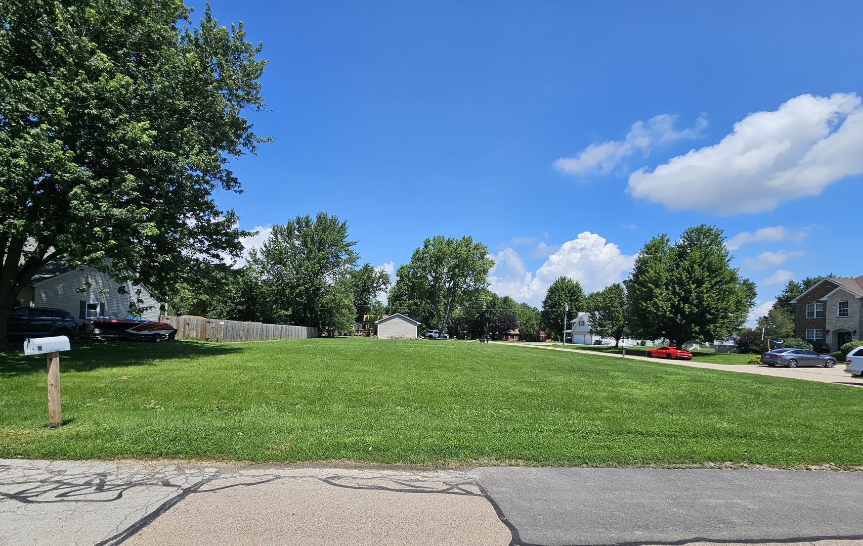 61 Tammy Lane, Lake Holiday, IL 60552