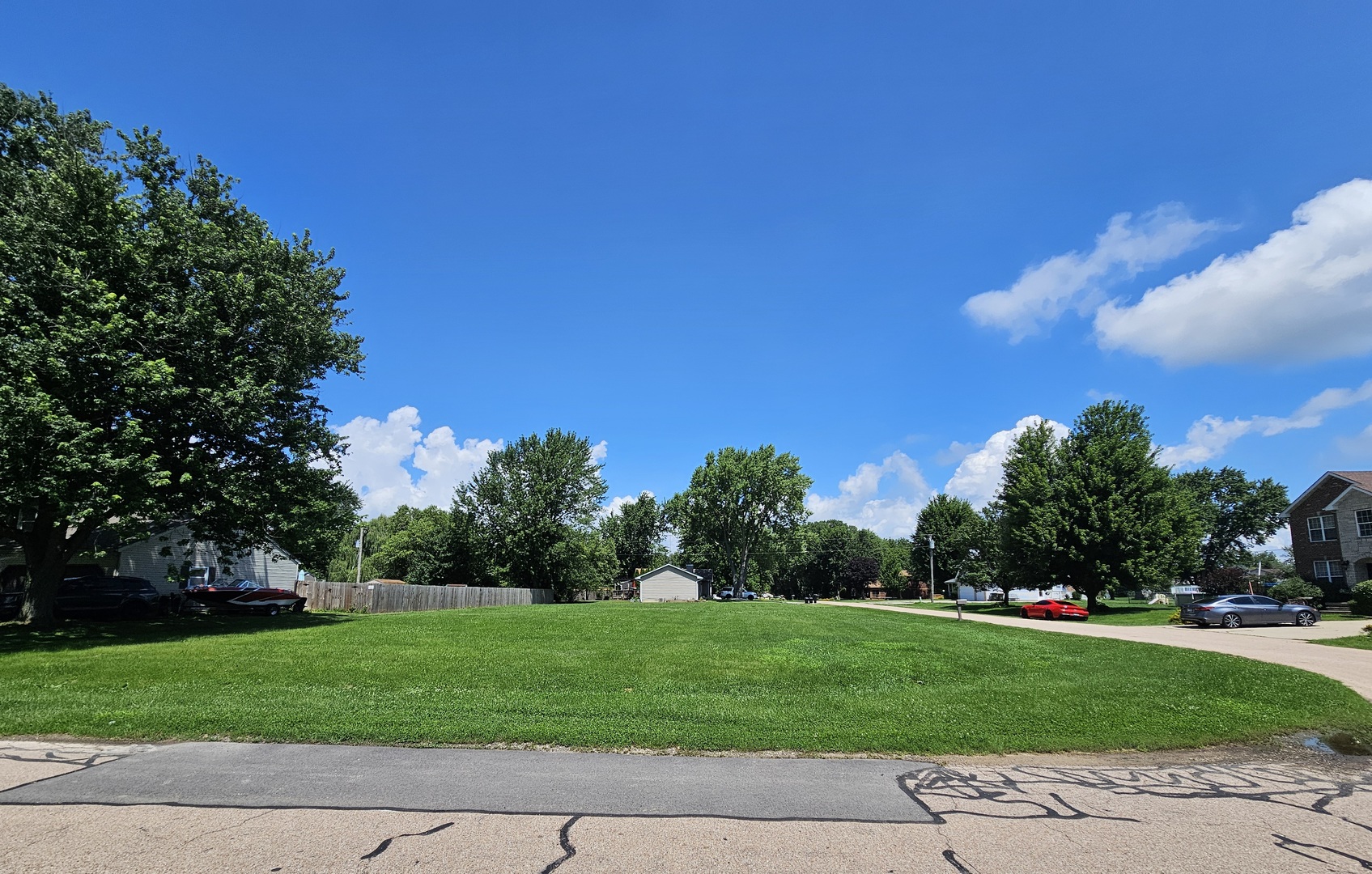61 Tammy Lane, Lake Holiday, IL 60552