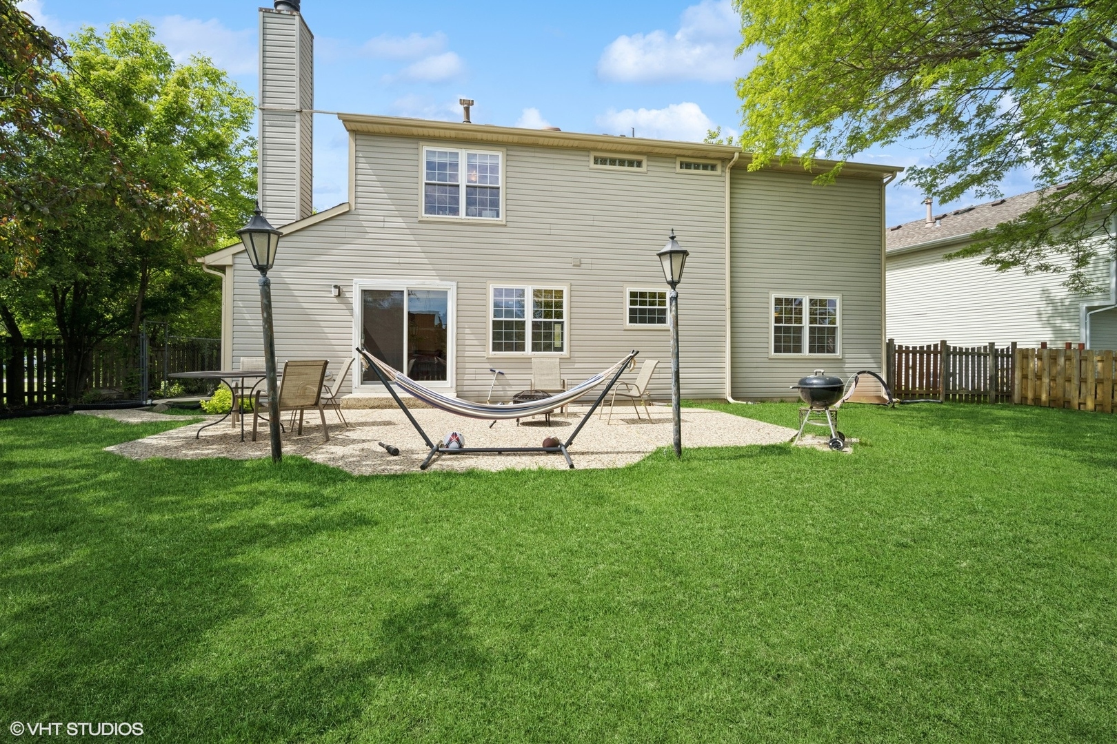 846 Dunhill Drive, Buffalo Grove, IL 60089