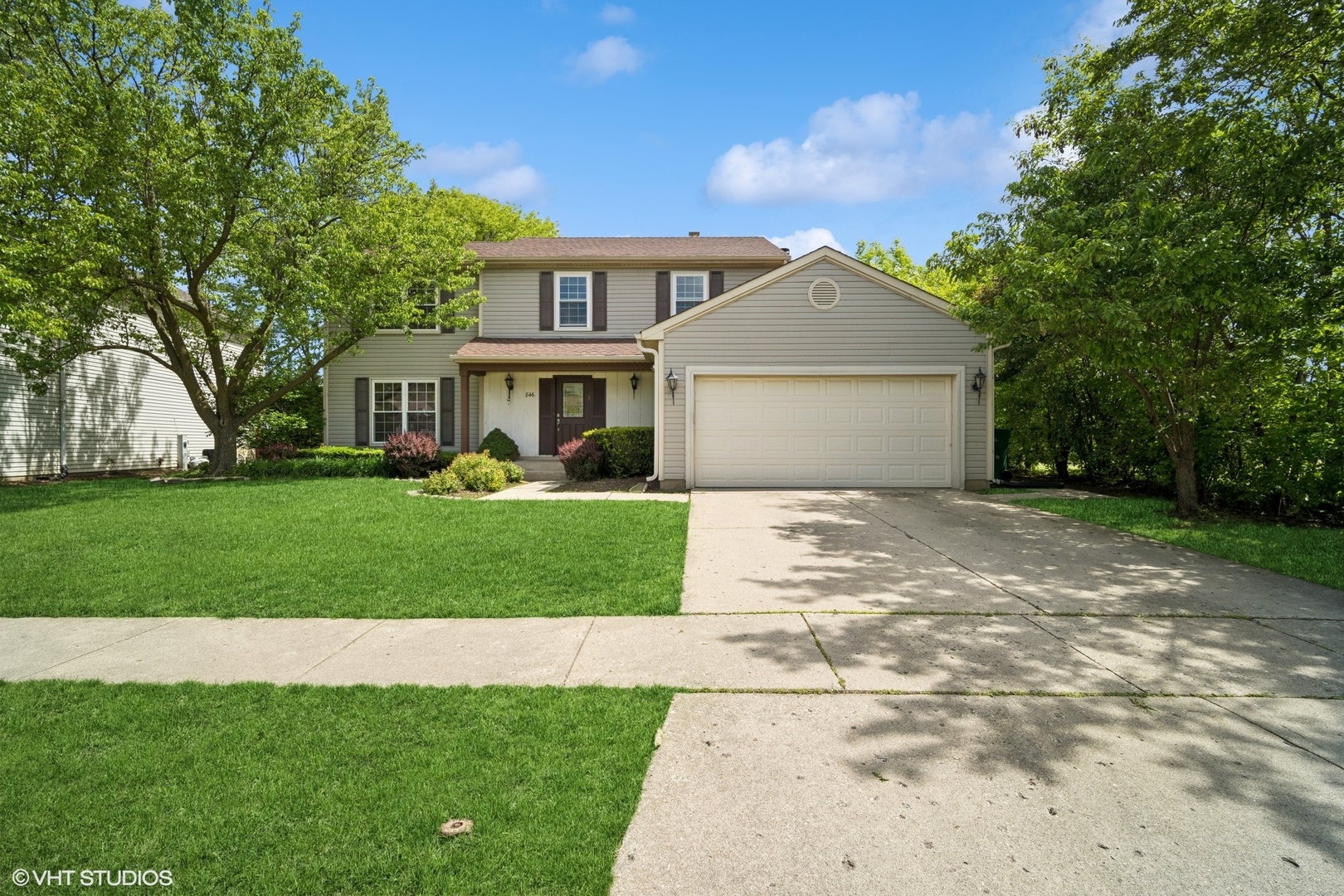 846 Dunhill Drive, Buffalo Grove, IL 60089