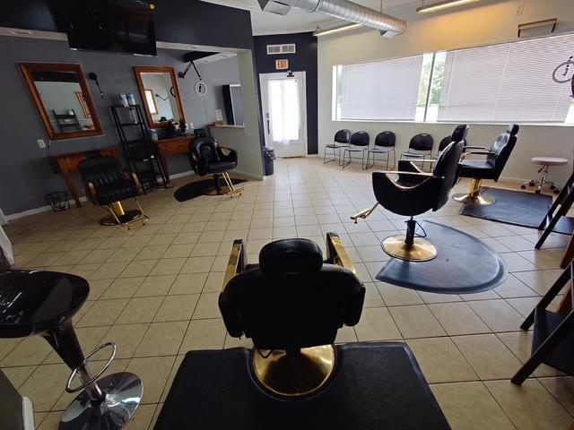 931 BROADWAY Street #BARBER, Joliet, IL 60435