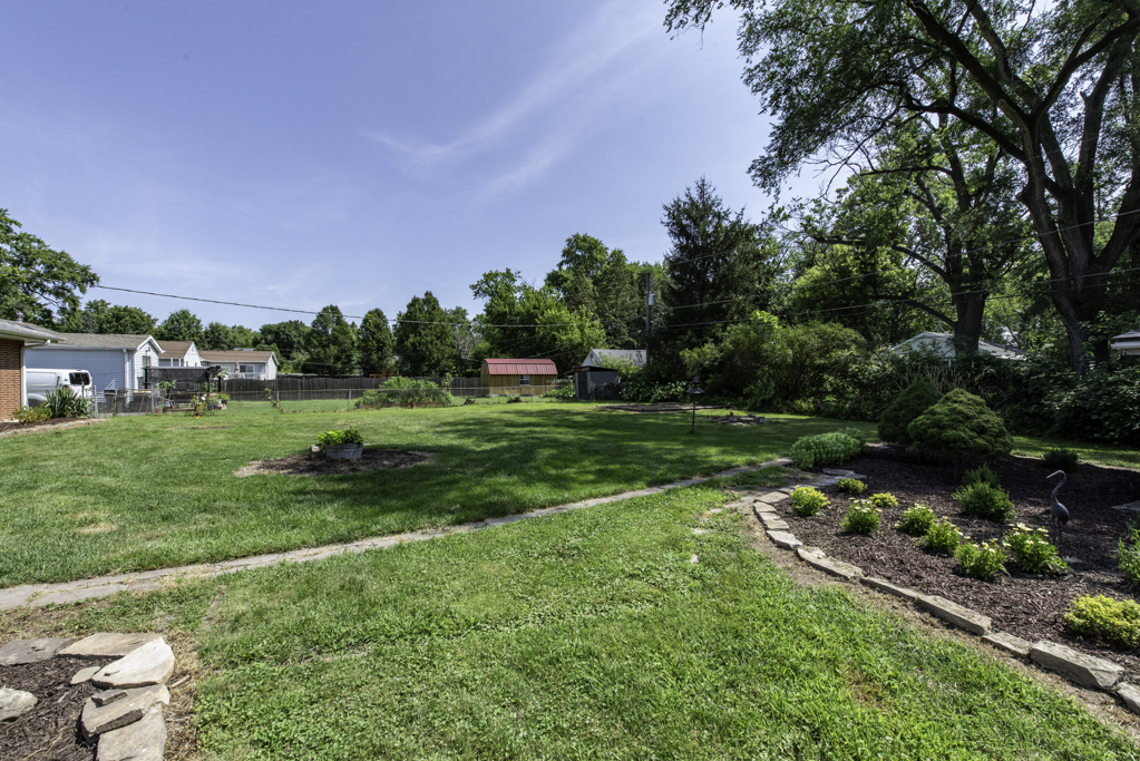 37847 N Watts Avenue, Spring Grove, IL 60081