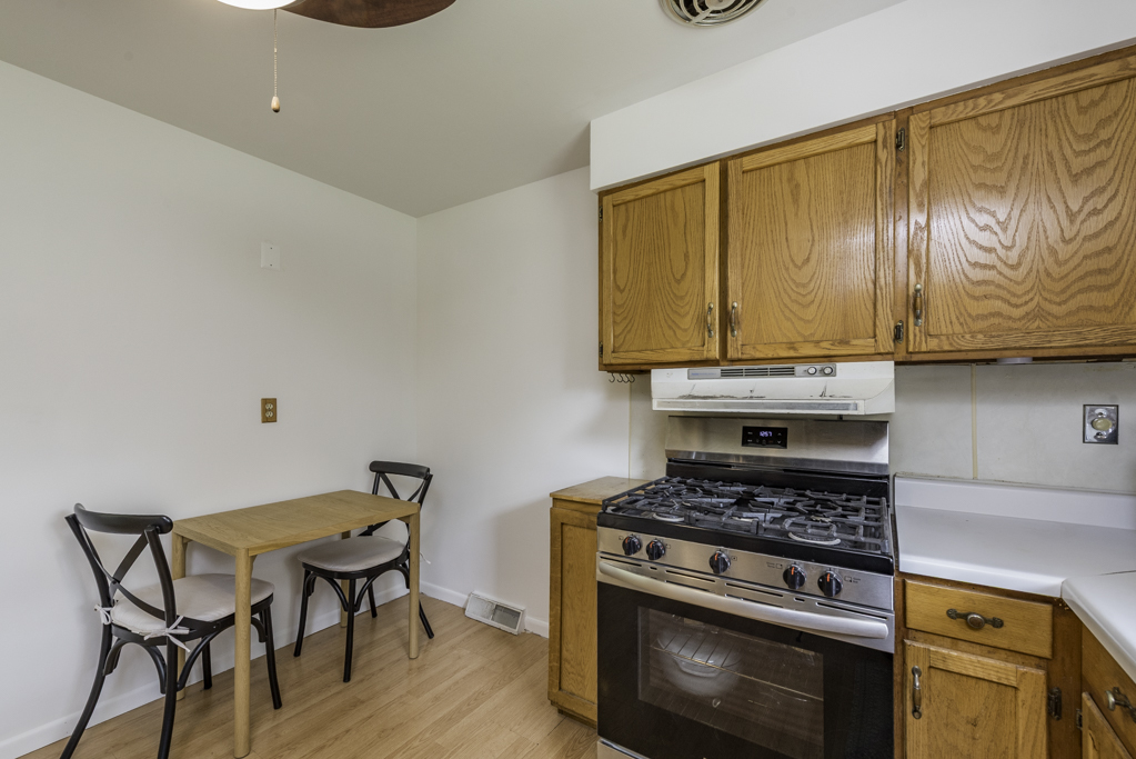 37847 N Watts Avenue, Spring Grove, IL 60081