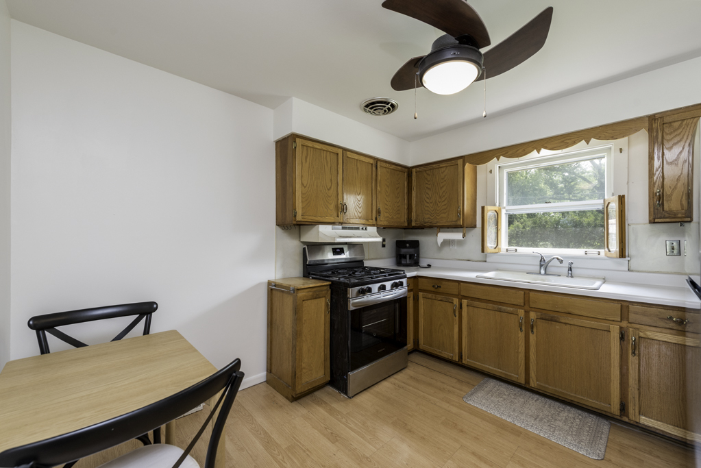 37847 N Watts Avenue, Spring Grove, IL 60081
