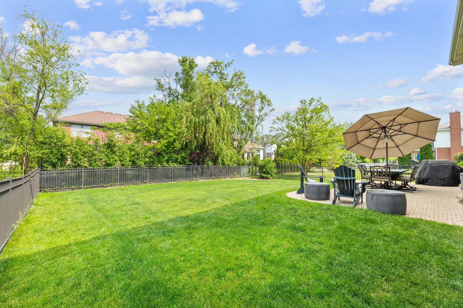 1215 Pendleton Drive, Lemont, IL 60439