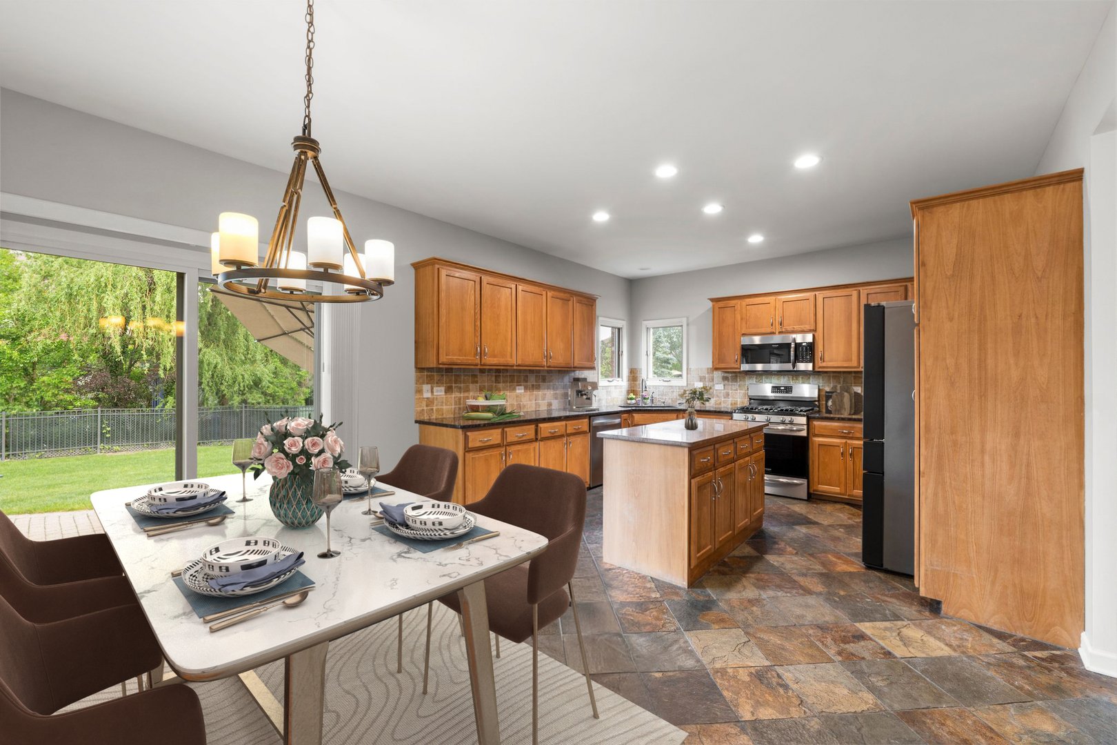 1215 Pendleton Drive, Lemont, IL 60439