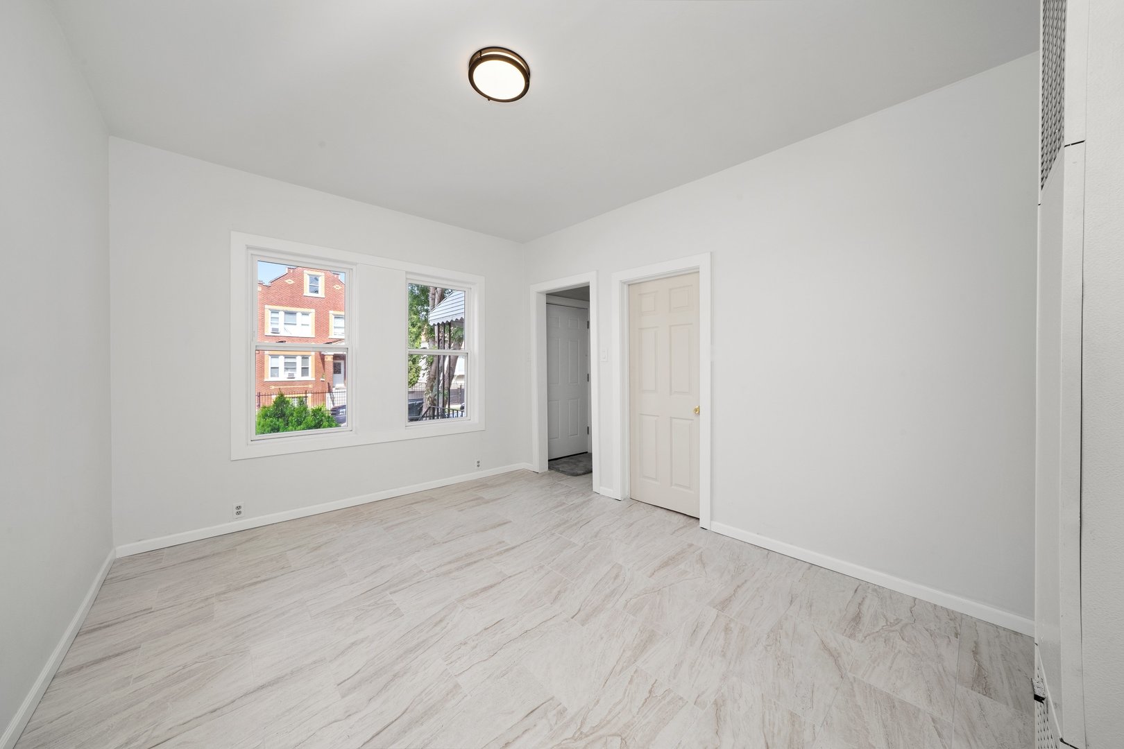 5229 S Campbell Avenue, Chicago, IL 60632