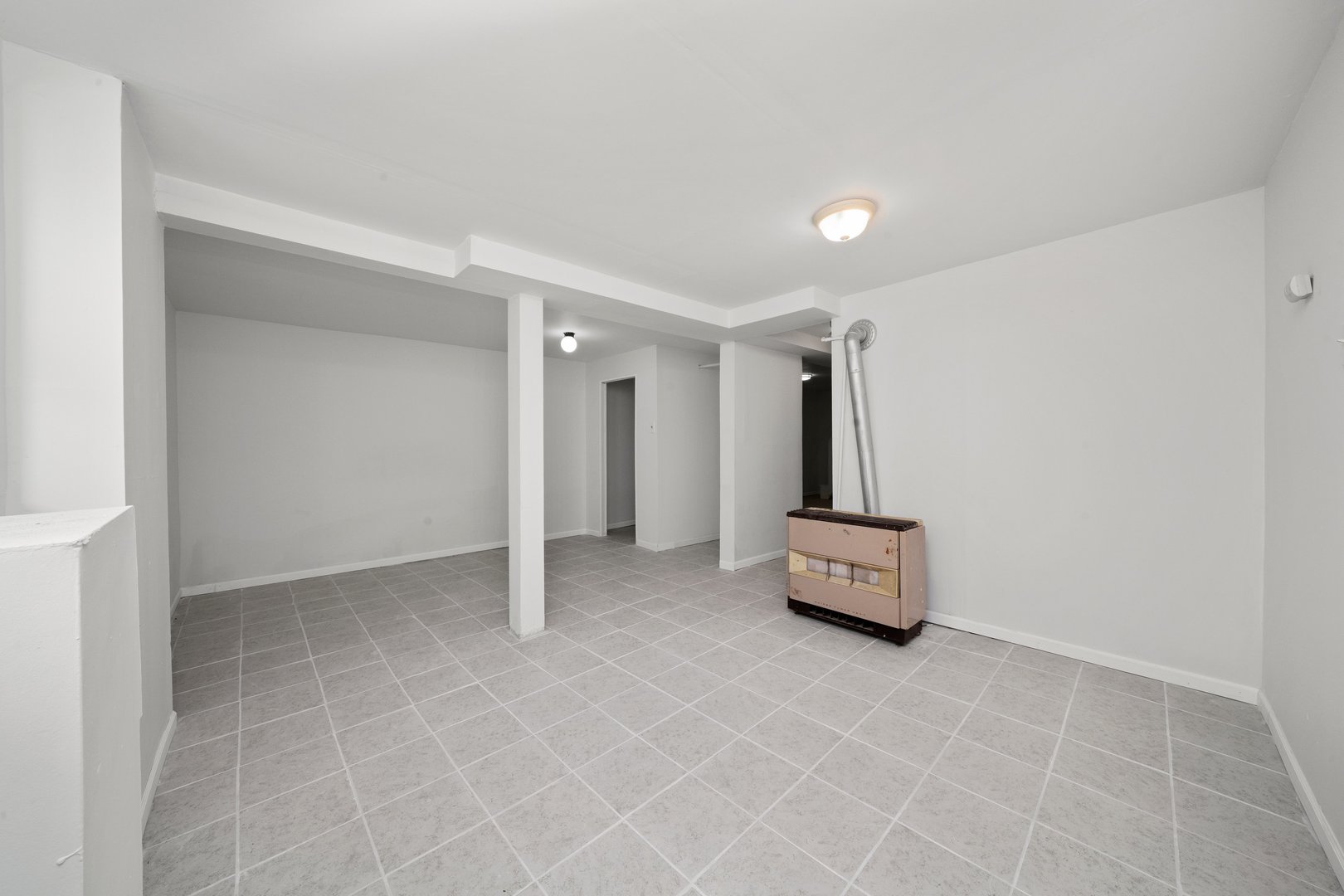 5229 S Campbell Avenue, Chicago, IL 60632