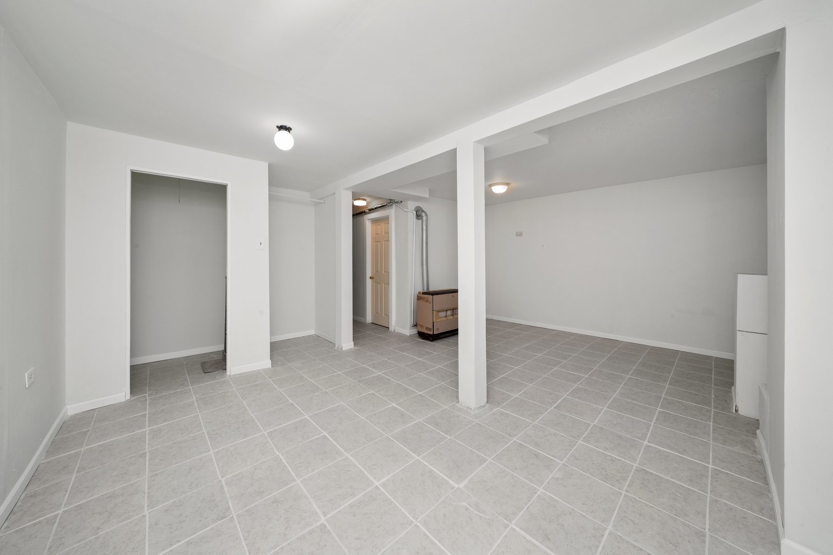5229 S Campbell Avenue, Chicago, IL 60632
