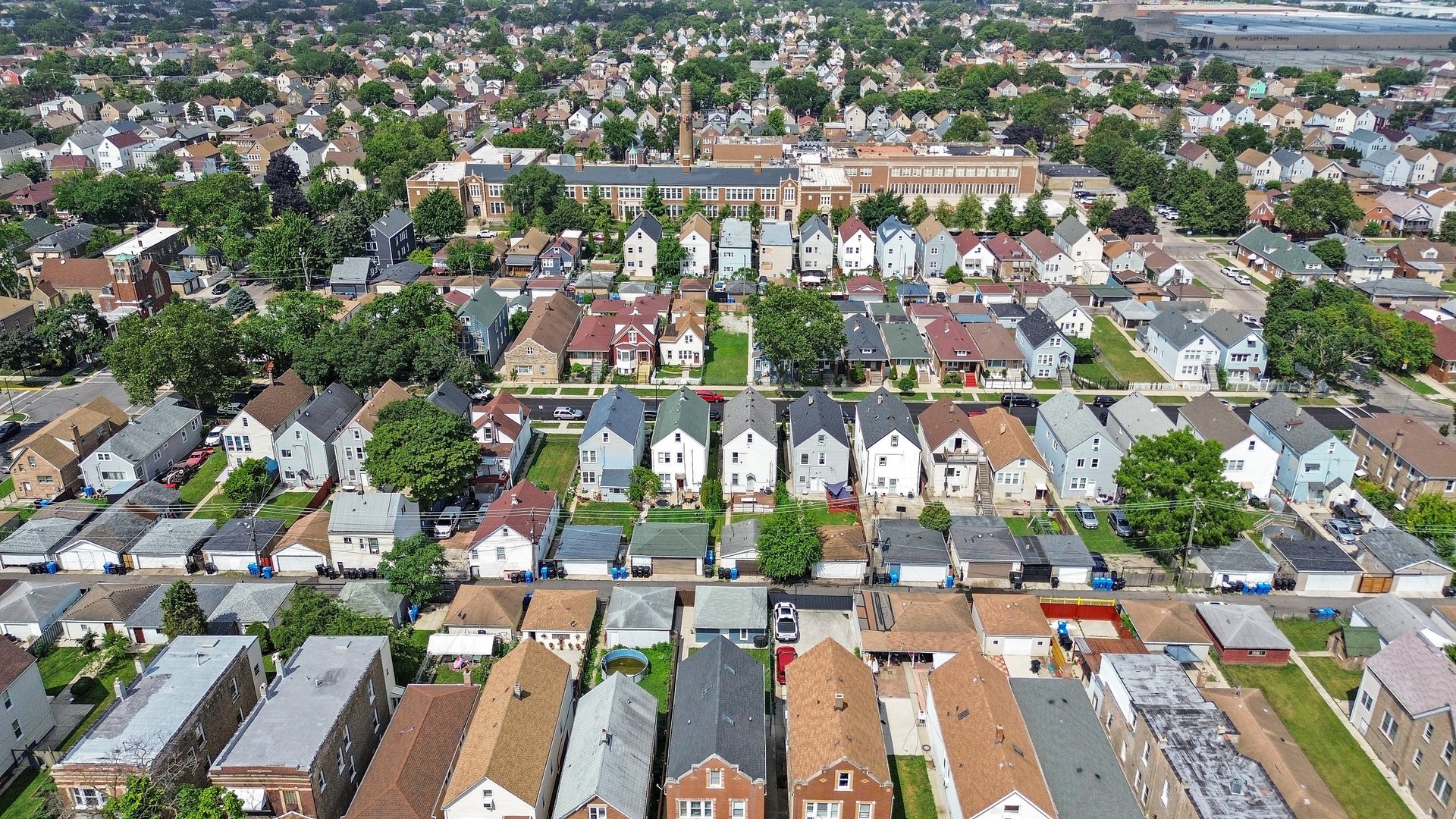 5229 S Campbell Avenue, Chicago, IL 60632
