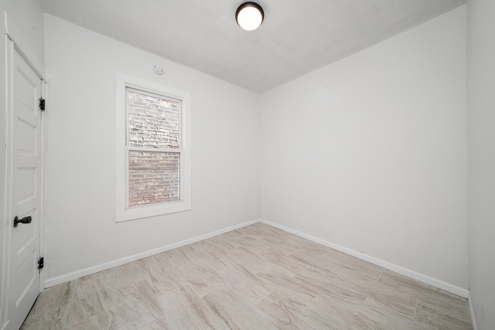 5229 S Campbell Avenue, Chicago, IL 60632