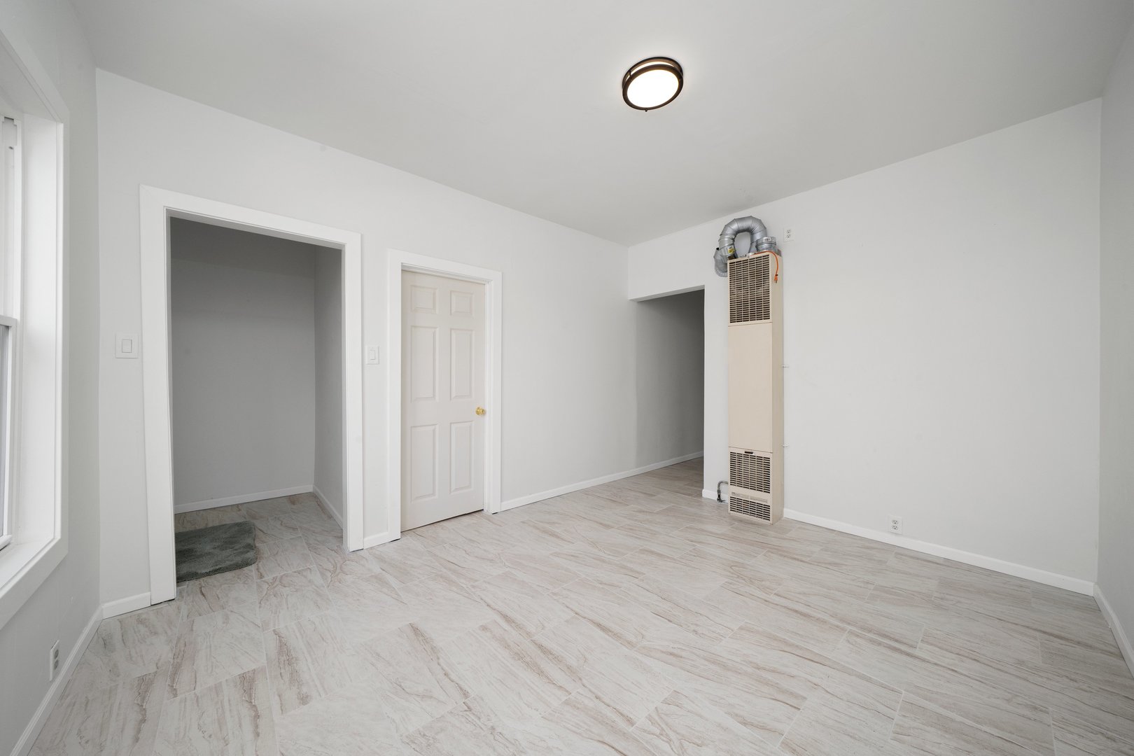 5229 S Campbell Avenue, Chicago, IL 60632