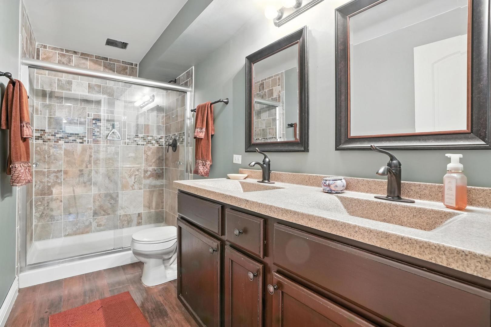 677 Tanager Lane, New Lenox, IL 60451