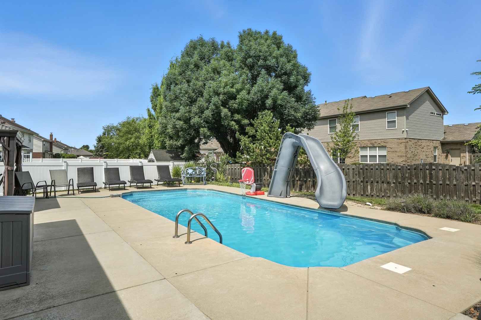 677 Tanager Lane, New Lenox, IL 60451