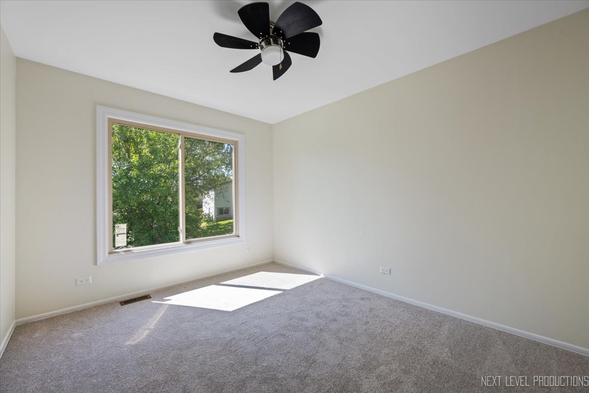 281 Loveland Drive, Glendale Heights, IL 60139
