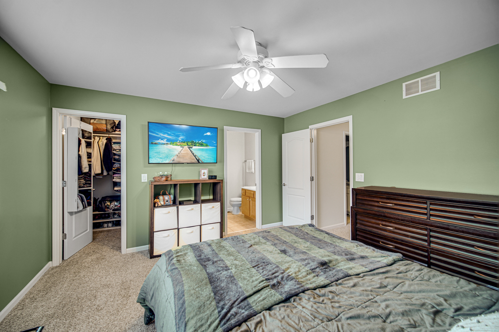 340 Terra Springs Circle, Volo, IL 60020