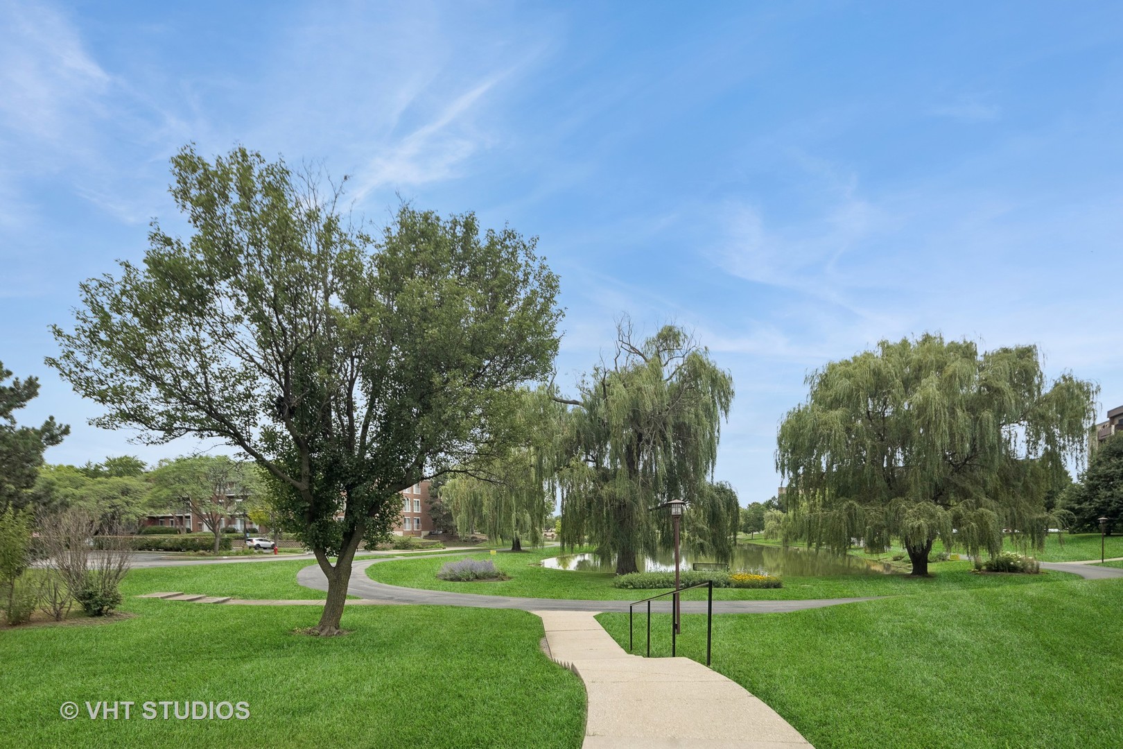 805 Leicester Road #116, Elk Grove Village, IL 60007